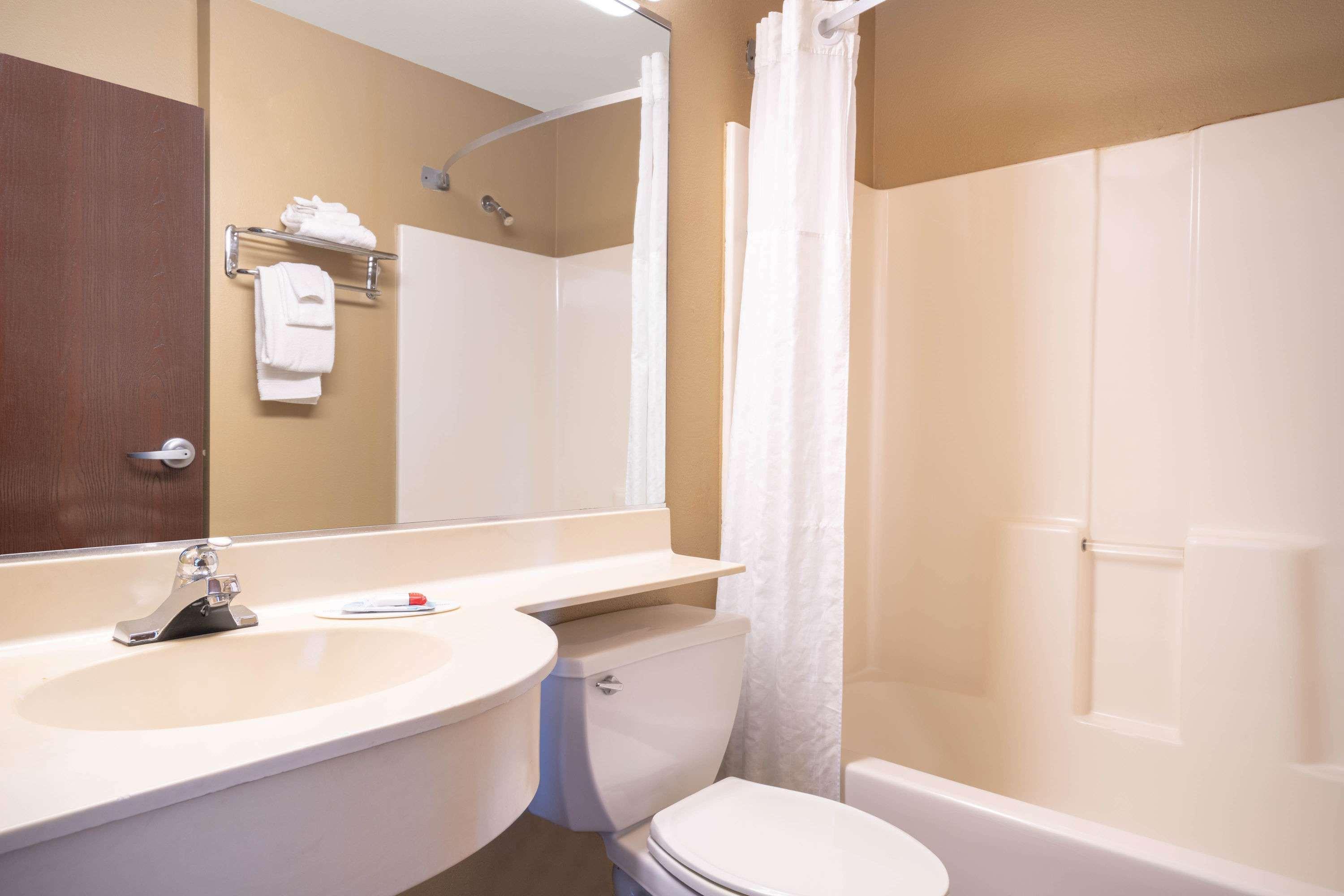 Microtel Inn & Suites By Wyndham Eagan/St Paul Kültér fotó